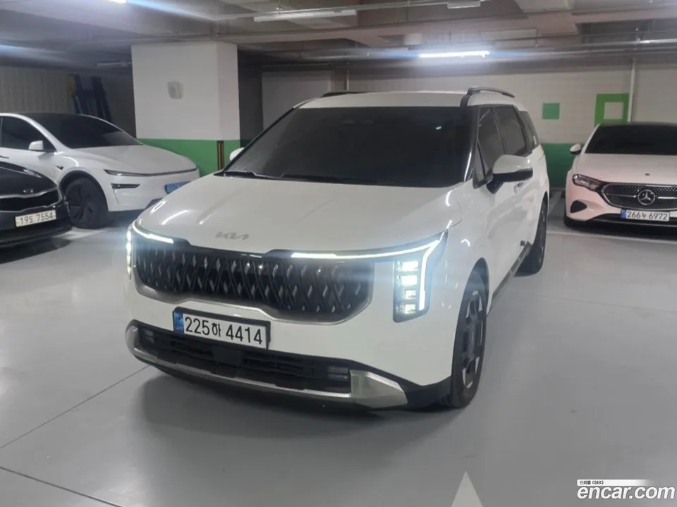 Kia Carnival HEV 9 2025 — миниатюра 2