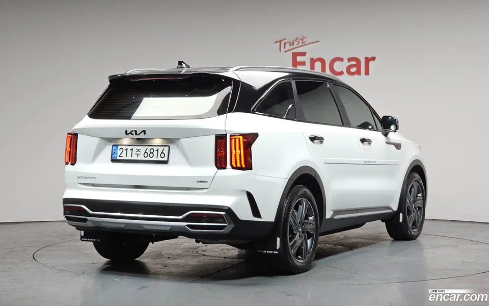 Kia Sorento HEV 1.6 2WD 2022 — миниатюра 2