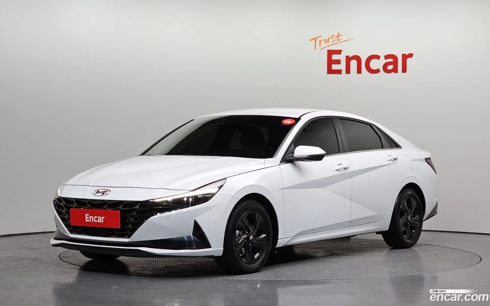 Hyundai Avante Hybrid 2022 — фото 1, купить с доставкой в Москву