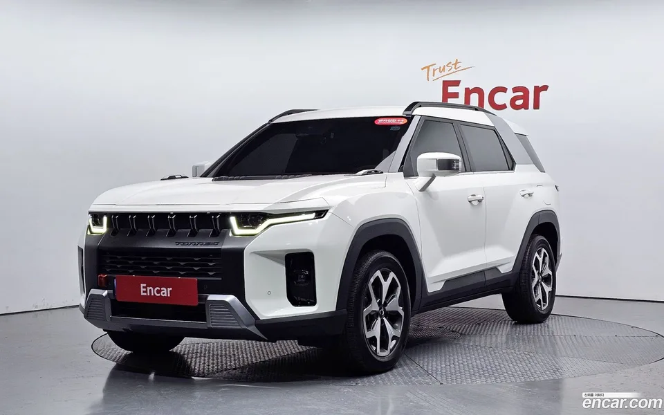 KG Mobility Torres 1.5 2WD 2023 — фото 1, купить с доставкой в Москву