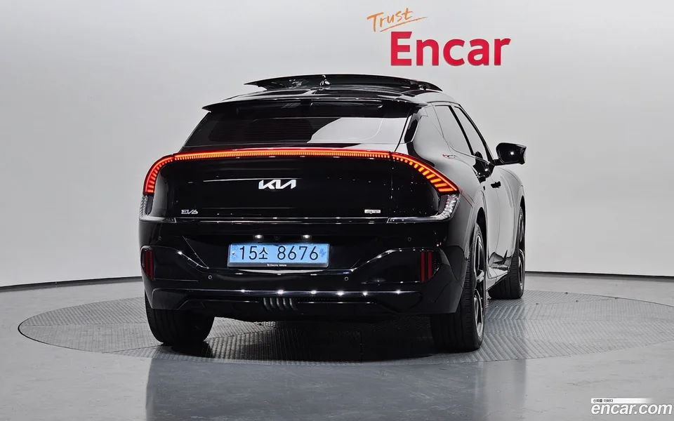 Kia EV6 GT 4WD 2023 — миниатюра 4