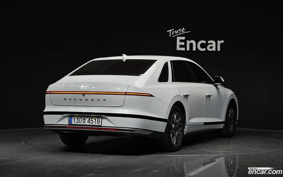 Hyundai Grandeur Hybrid 2023 — миниатюра 2