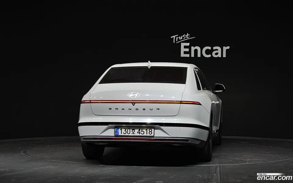 Hyundai Grandeur Hybrid 2023 — миниатюра 4