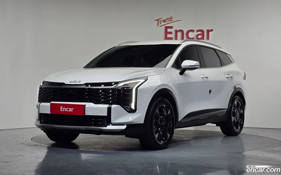 Kia Sportage 1.6 2WD 2025 — фото 1, купить с доставкой в Москву