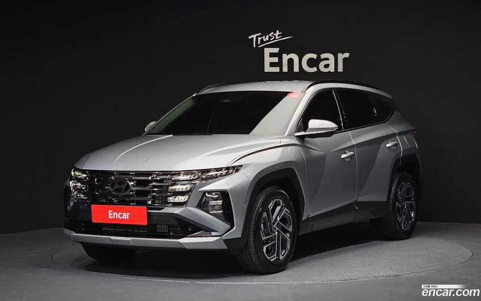 Hyundai Tucson NX4 1.6 2WD 2025 — фото 1, купить с доставкой в Москву