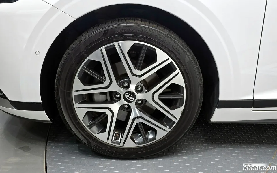 Hyundai Grandeur 2.5 2WD 2023 — миниатюра 5