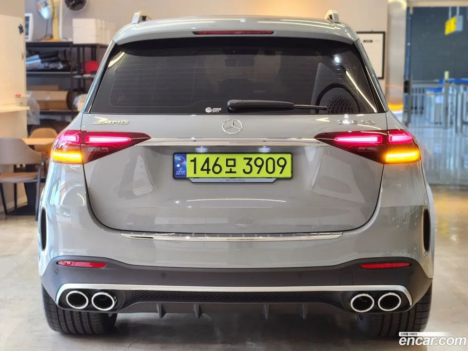 Mercedes-Benz GLE-Class AMG GLE53 4MATIC+ 2024 — миниатюра 4