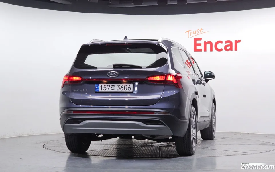 Hyundai Santa Fe 2.5T 2WD 2023 — миниатюра 4