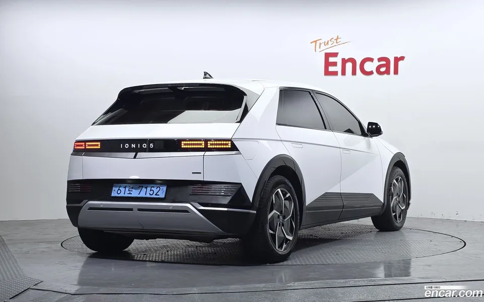 Hyundai Ioniq 5 AWD 2022 — миниатюра 2