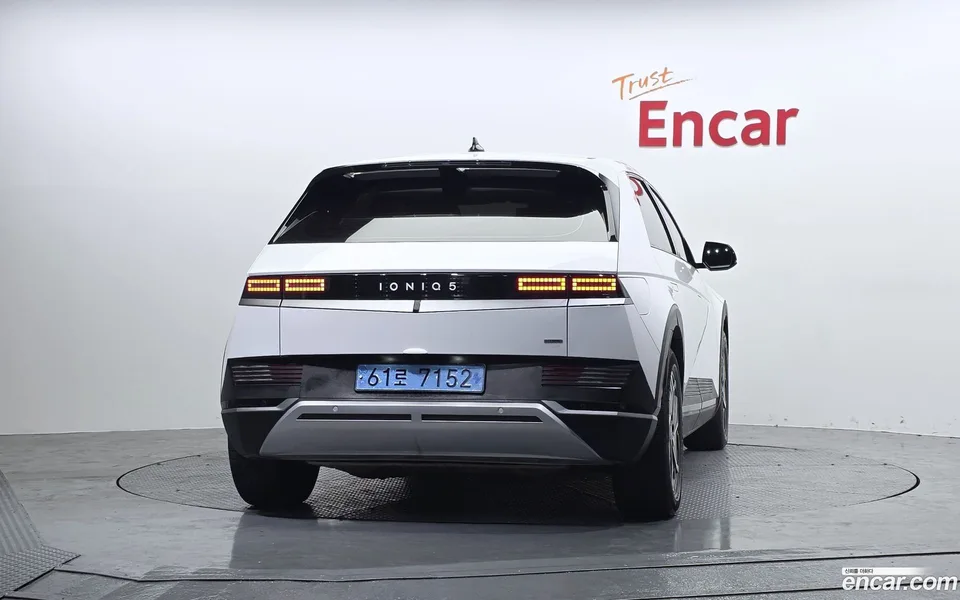 Hyundai Ioniq 5 AWD 2022 — миниатюра 4