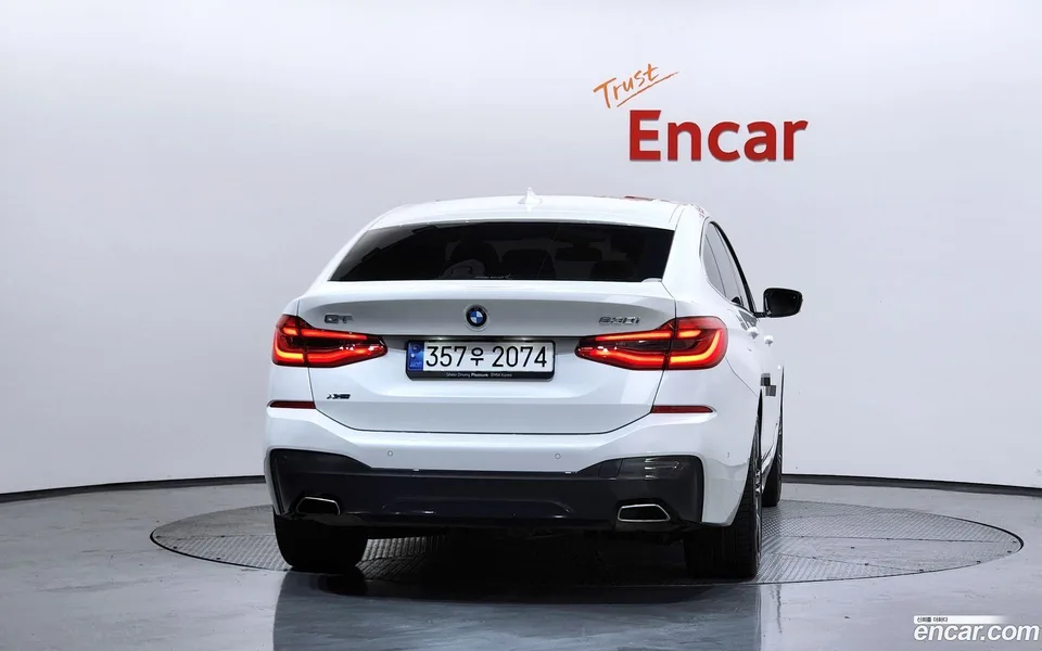 BMW 6 Series GT 630i xDrive M 2024 — миниатюра 4