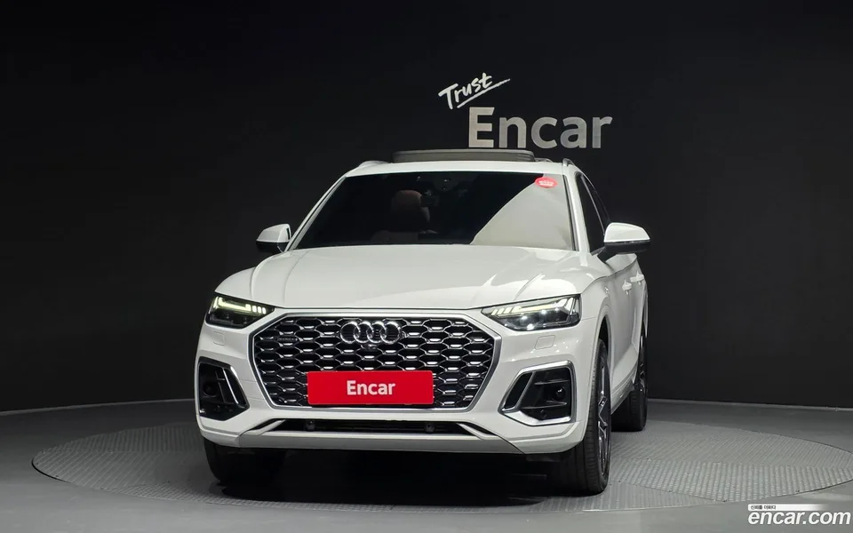 Audi Q5 45 TFSI 2023 — миниатюра 3