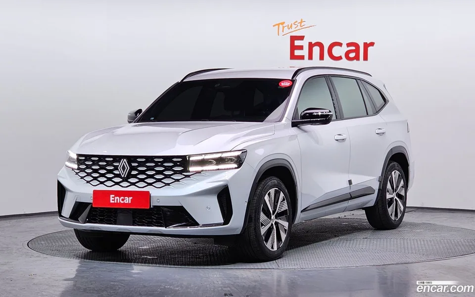Renault Samsung Grand Koleos 1.5 E-TECH 2WD 2024 — фото 1, купить с доставкой в Москву