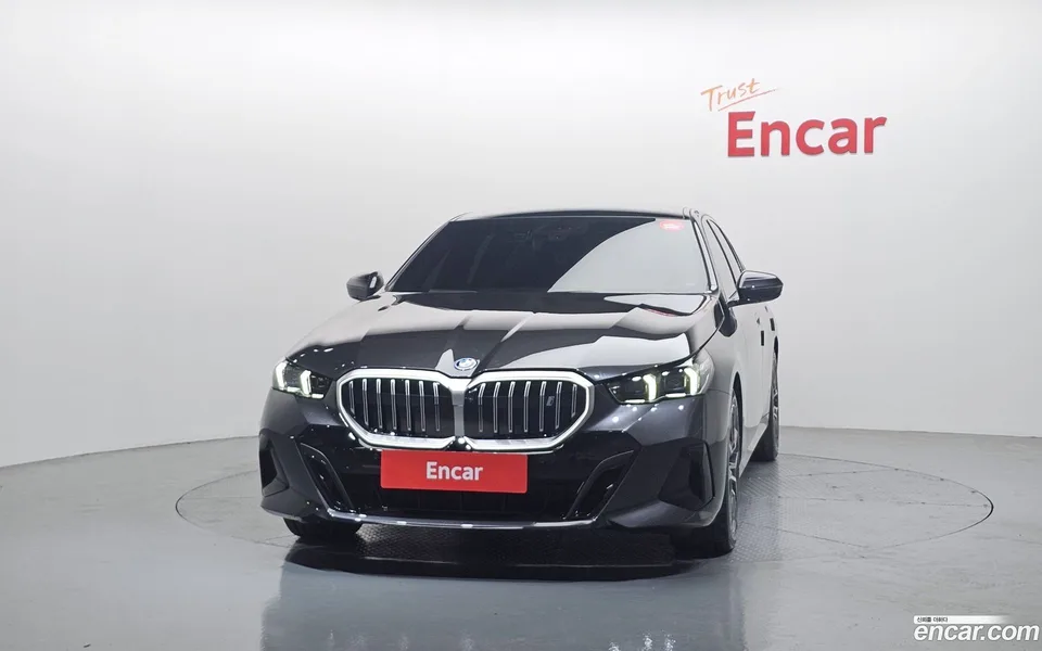 BMW i5 xDrive 40 M 2025 — миниатюра 3