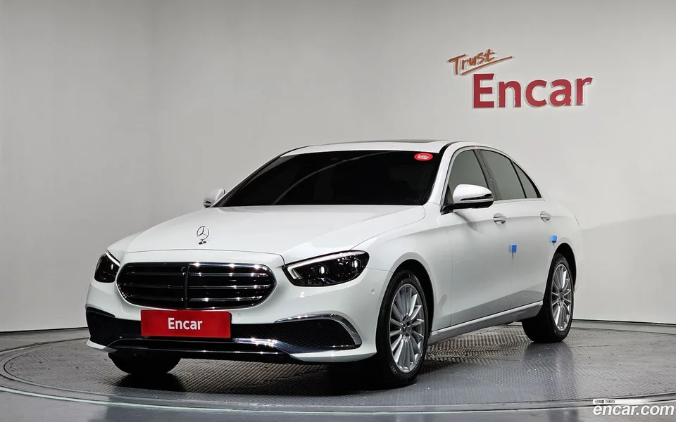 Mercedes-Benz E-Class E250 2022 — фото 1, купить с доставкой в Москву