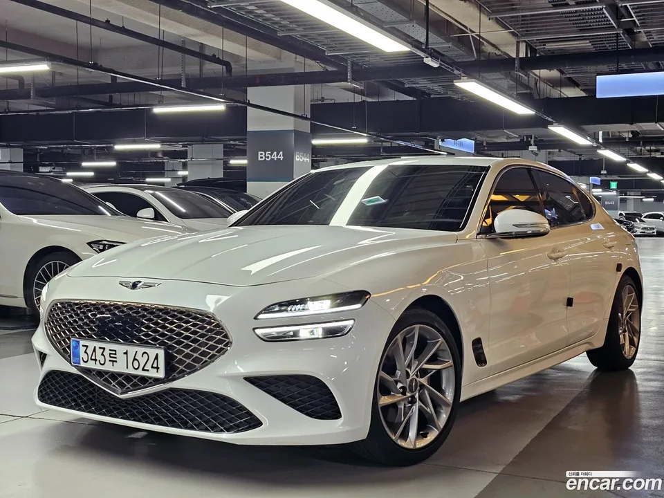 Genesis G70 2.0T 2WD 2022 — миниатюра 2
