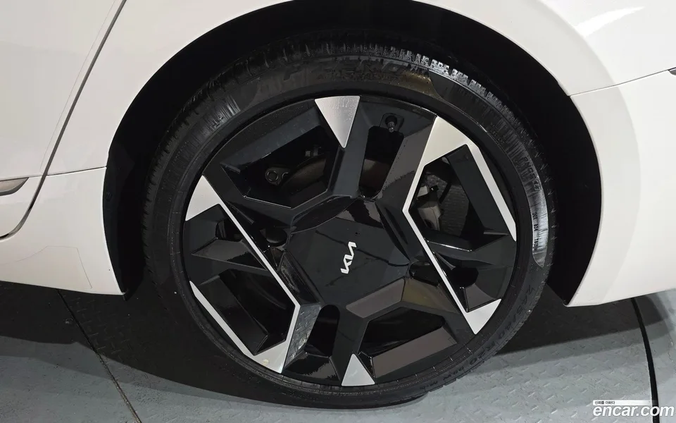 Kia K8 2.5 2WD 2024 — миниатюра 5