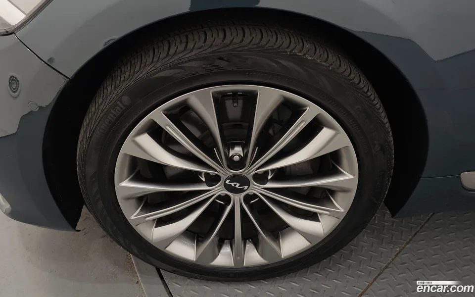 Kia K9 3.8 GDI AWD 2022 — миниатюра 5