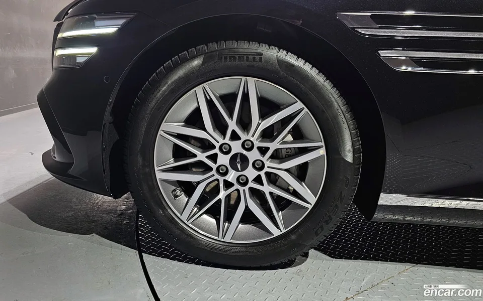 Genesis G80 2.5 2WD 2025 — миниатюра 5