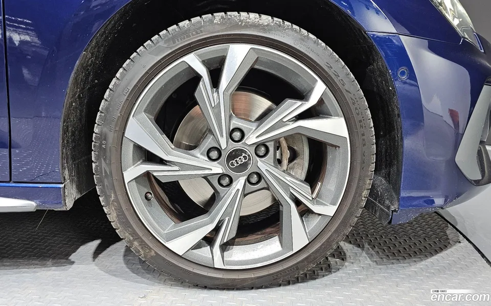 Audi A3 (8Y) 40 TFSI 2023 — миниатюра 5