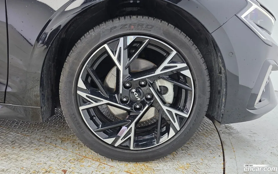 Kia K5 Hybrid 2024 — миниатюра 5
