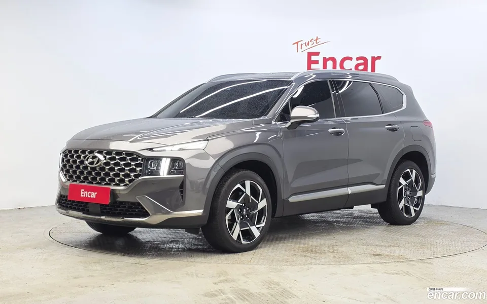 Hyundai Santa Fe 2.5T 2WD 2023 — фото 1, купить с доставкой в Москву