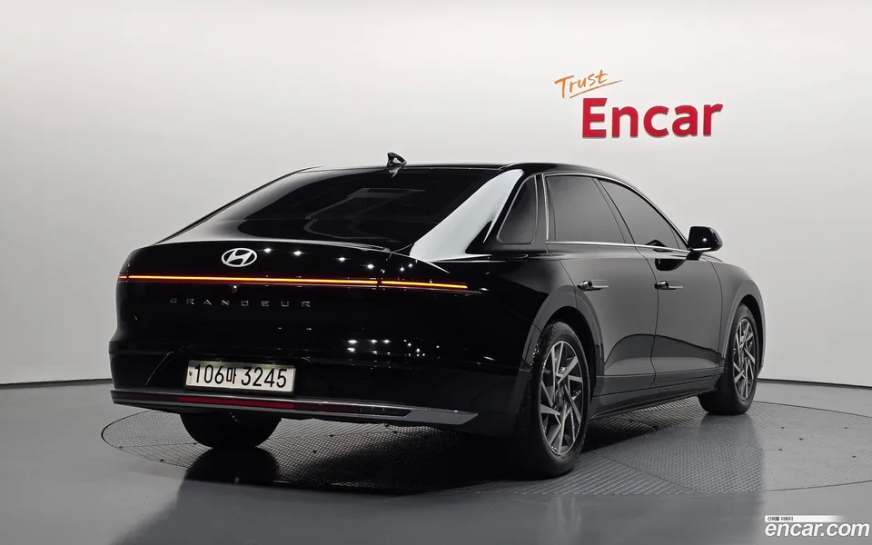 Hyundai Grandeur 2.5 2WD 2024 — миниатюра 2