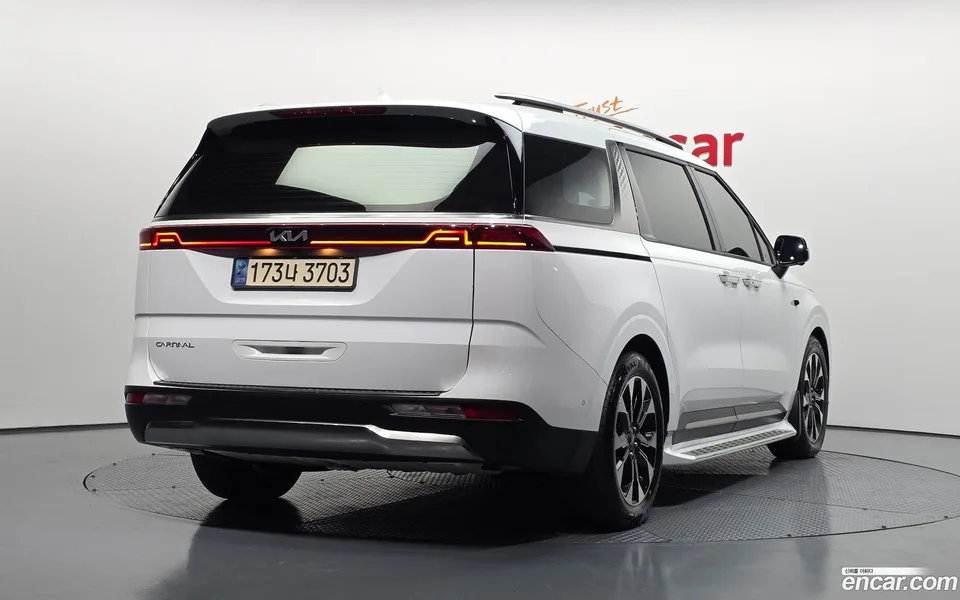 Kia Carnival 7 2022 — миниатюра 2