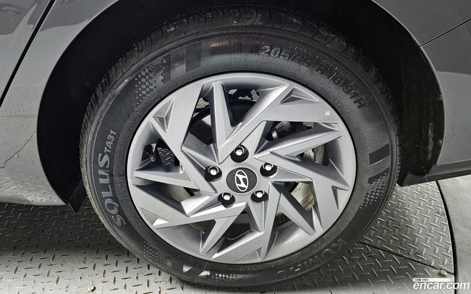 Hyundai Avante CN7 1.6 2024 — миниатюра 5