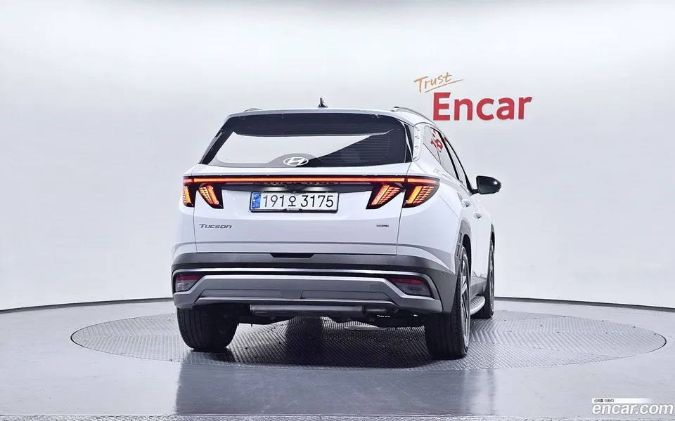 Hyundai Tucson Hybrid NX4 HEV 1.6 4WD 2024 — миниатюра 4