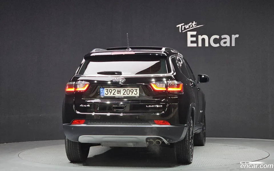 Jeep Compass 2.4 AWD 2022 — миниатюра 4