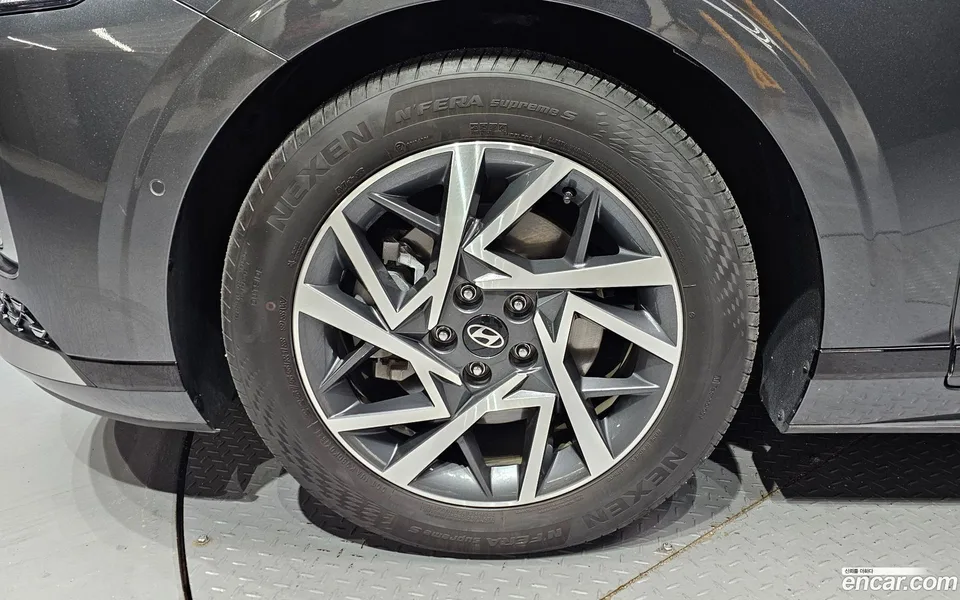 Hyundai Grandeur 2.5 2WD 2023 — миниатюра 5