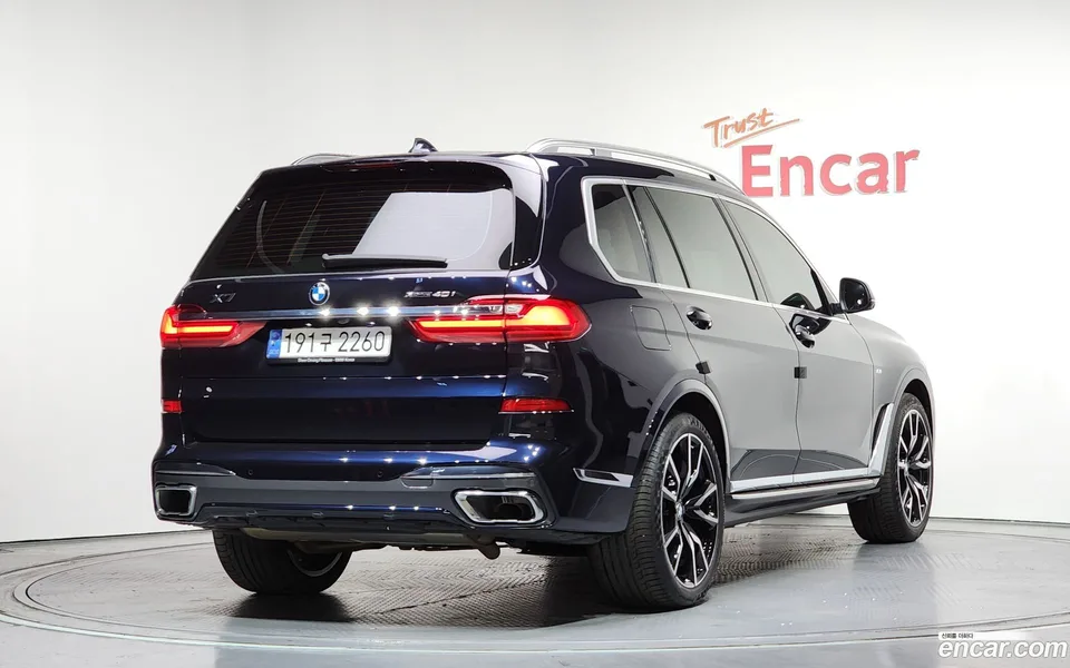 BMW X7 xDrive 40i M 6 2022 — миниатюра 2