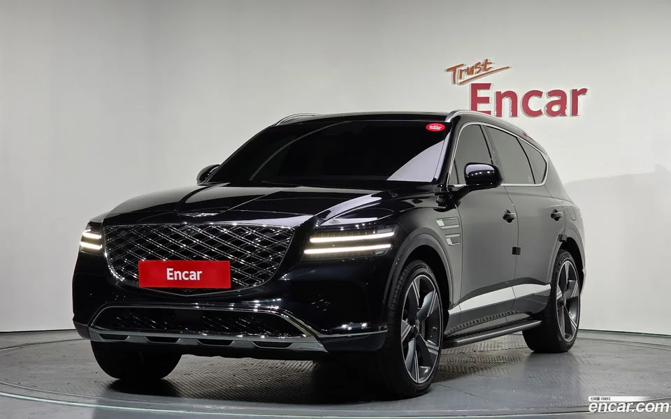 Genesis GV80 2.5T AWD 2024 — фото 1, купить с доставкой в Москву