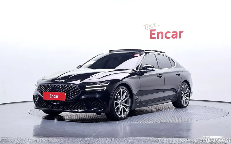 Genesis G70 2.0T 2WD 2022 — фото 1, купить с доставкой в Москву
