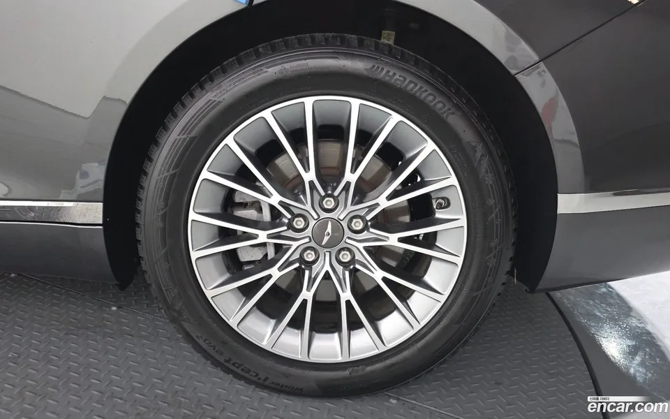 Genesis G80 2.5 2WD 2023 — миниатюра 5