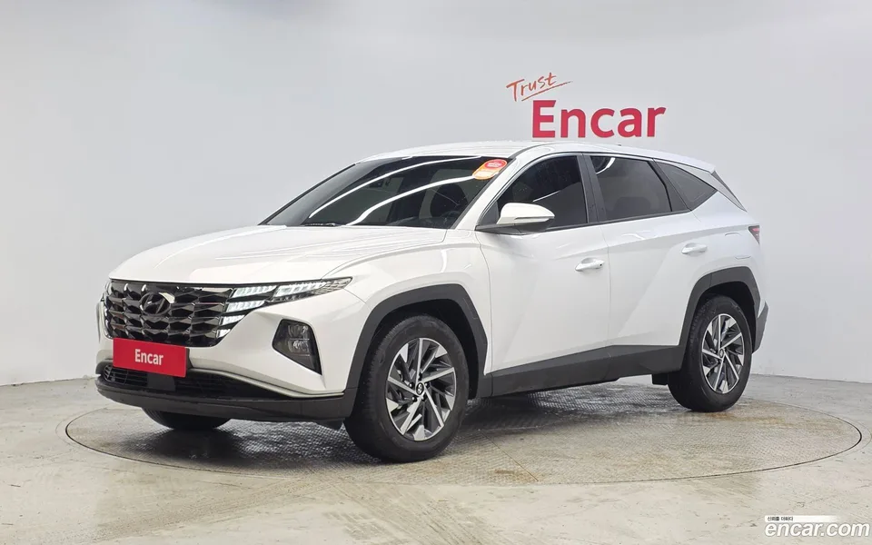 Hyundai Tucson 1.6 2WD 2022 — фото 1, купить с доставкой в Москву