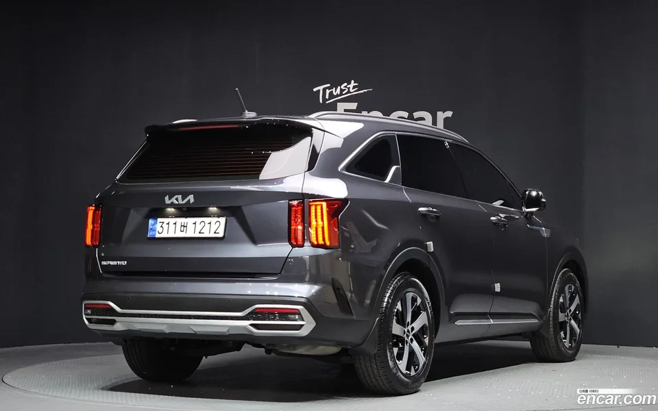 Kia Sorento 2.5T 2WD 2023 — миниатюра 2