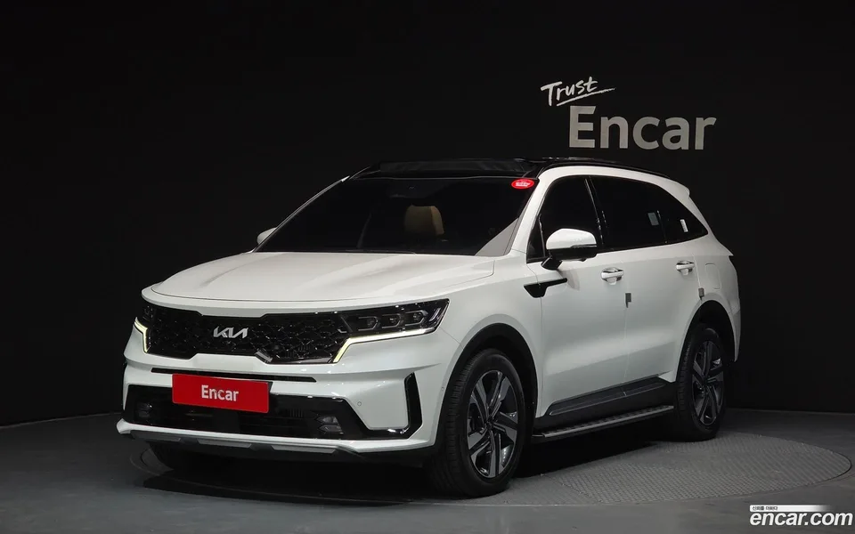 Kia Sorento HEV 1.6 4WD 2023 — фото 1, купить с доставкой в Москву