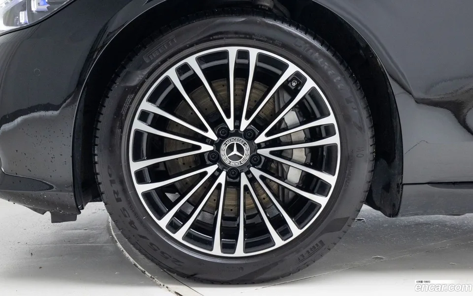 Mercedes-Benz S-Class S350 d 4MATIC 2025 — миниатюра 5