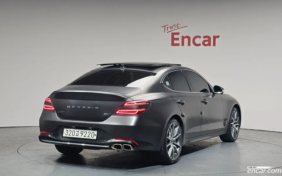 Genesis G70 2.0T 4WD 2022 — миниатюра 2