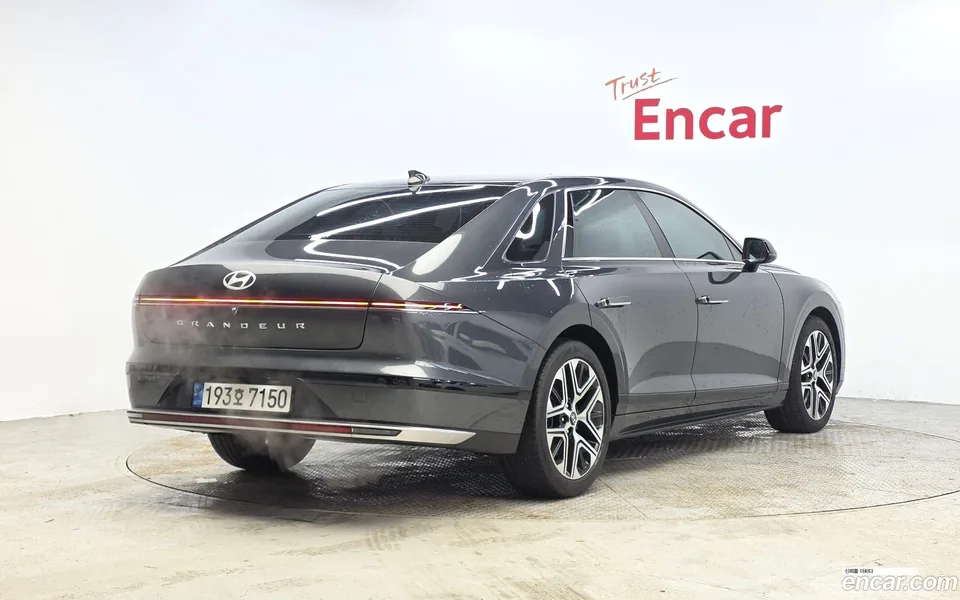 Hyundai Grandeur 3.5 2WD 2022 — миниатюра 2