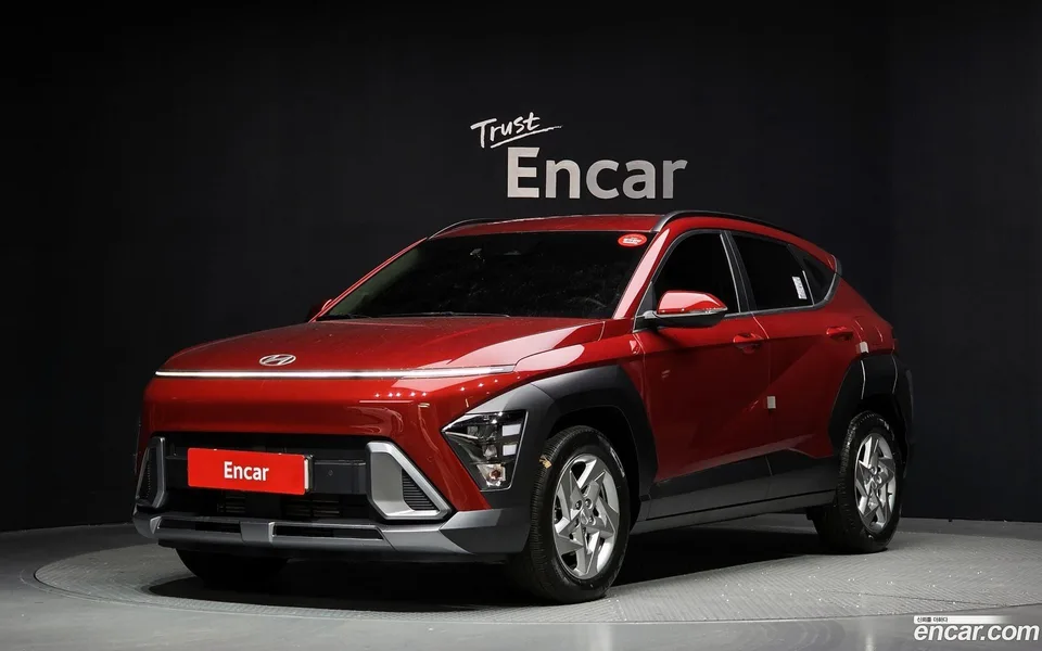 Hyundai Kona 1.6 2WD 2023 — фото 1, купить с доставкой в Москву