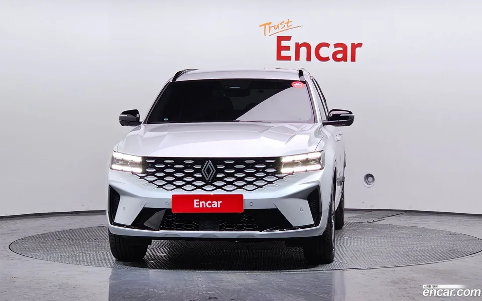 Renault Samsung Grand Koleos 1.5 E-TECH 2WD 2024 — миниатюра 3