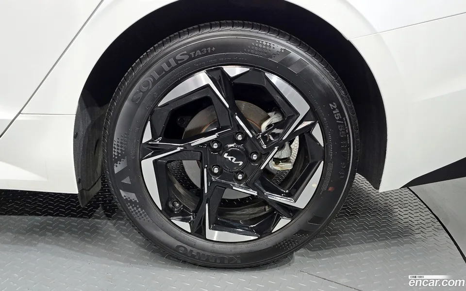 Kia K5 1.6 2025 — миниатюра 5