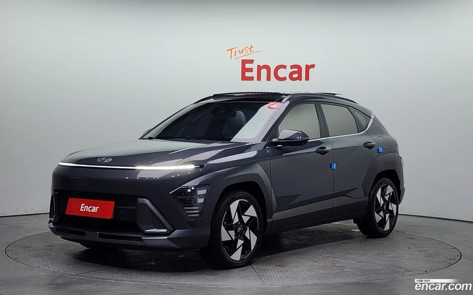 Hyundai Kona 1.6 2WD 2023 — фото 1, купить с доставкой в Москву