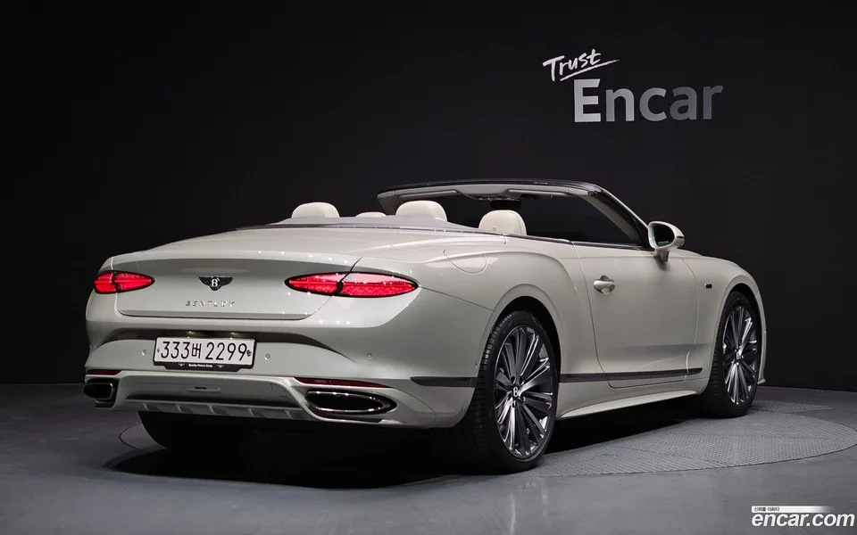 Bentley Continental GT 4.0 GTC 2025 — миниатюра 2
