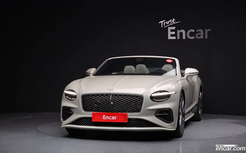 Bentley Continental GT 4.0 GTC 2025 — миниатюра 3