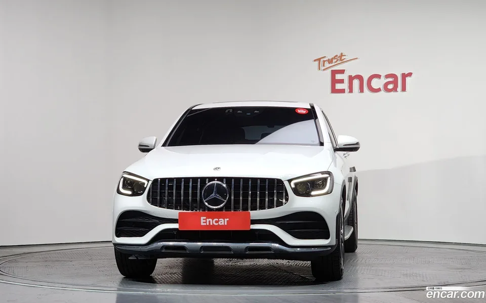 Mercedes-Benz GLC-Class GLC300 4MATIC 2023 — миниатюра 3
