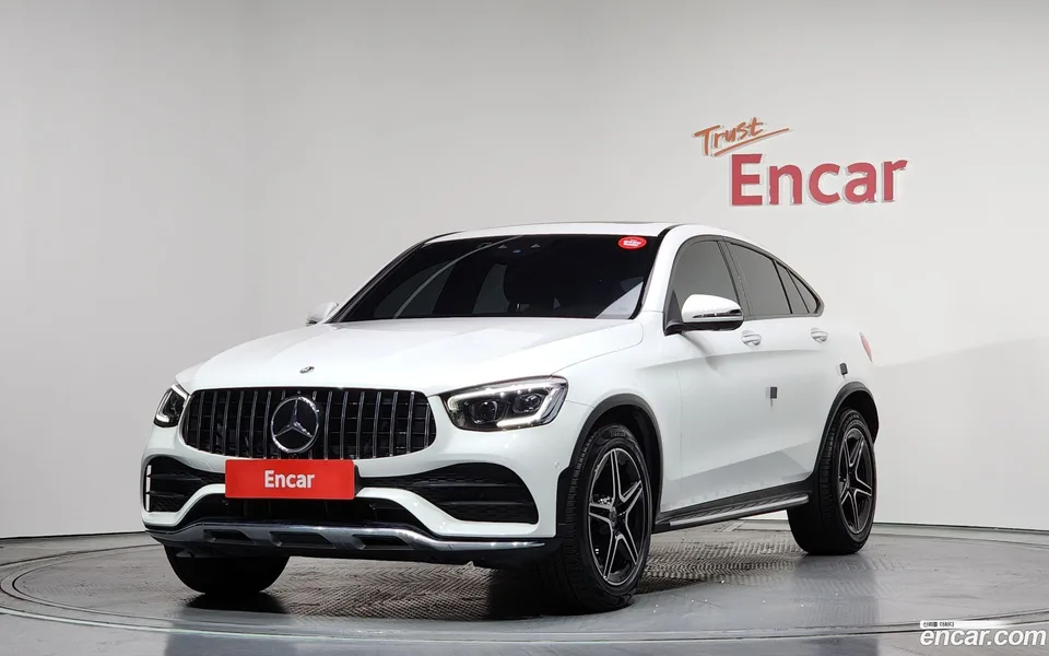 Mercedes-Benz GLC-Class GLC300 4MATIC 2023 — фото 1, купить с доставкой в Москву